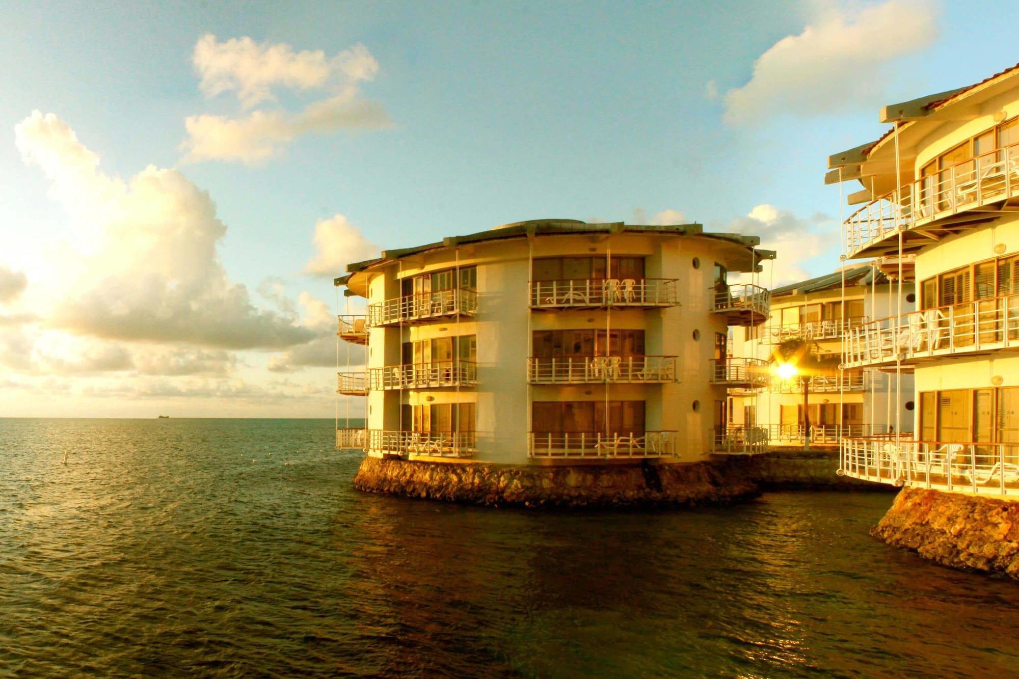 Hotel Decameron Aquarium à San Andrés Extérieur photo