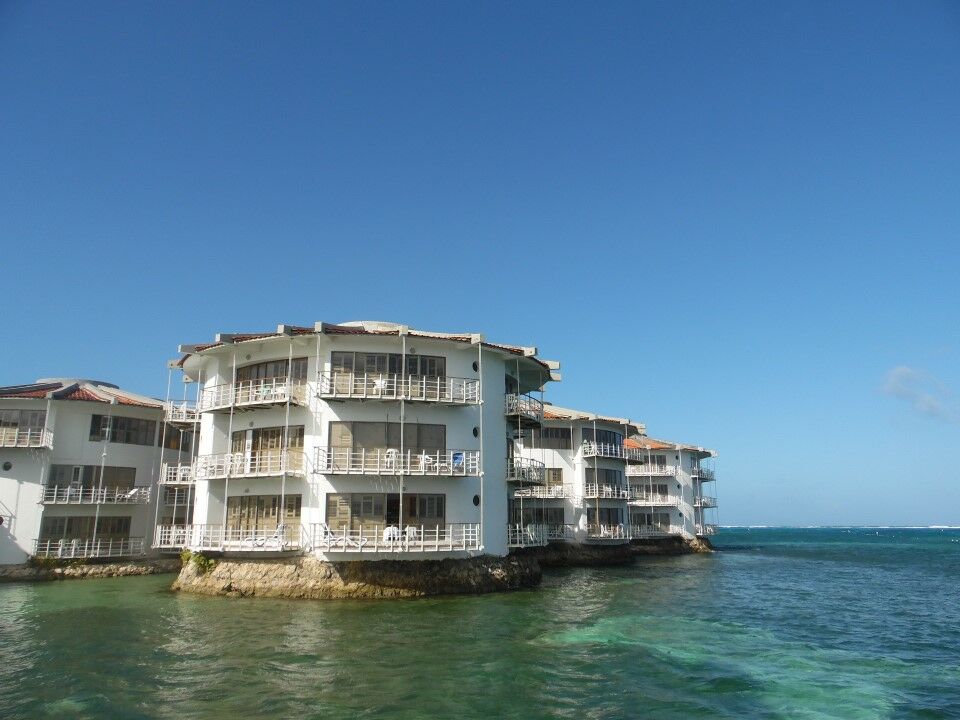 Hotel Decameron Aquarium à San Andrés Extérieur photo